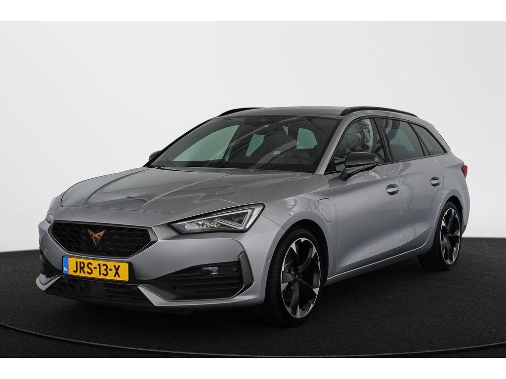 CUPRA Leon Sportstourer 1.4 e-Hybrid Achteruitrijcamera 18", Auto's, Cupra, Automaat, Gebruikt, 4 cilinders, Automatische klimaatregeling