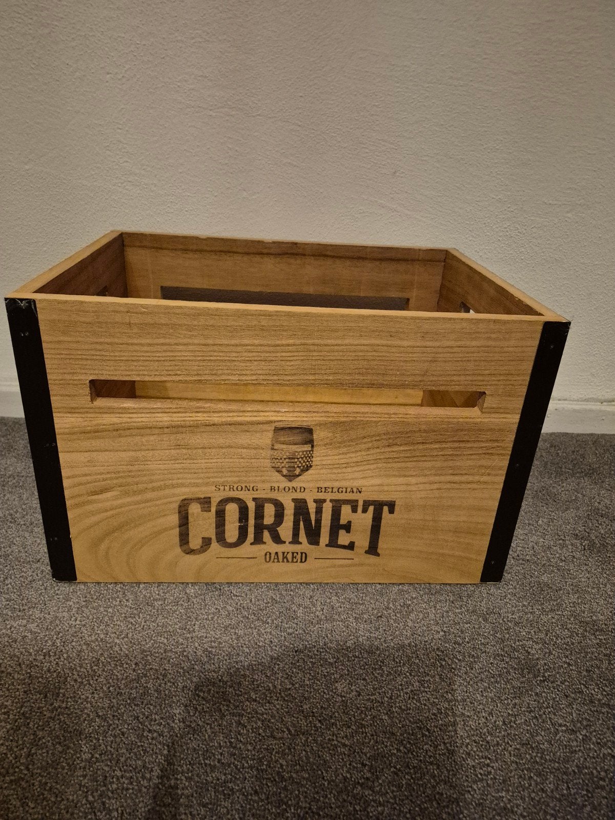 Cornet kratje leuk voor vaderdag., Huis en Inrichting, Ophalen, Minder dan 50 cm, Nieuw, Minder dan 50 cm