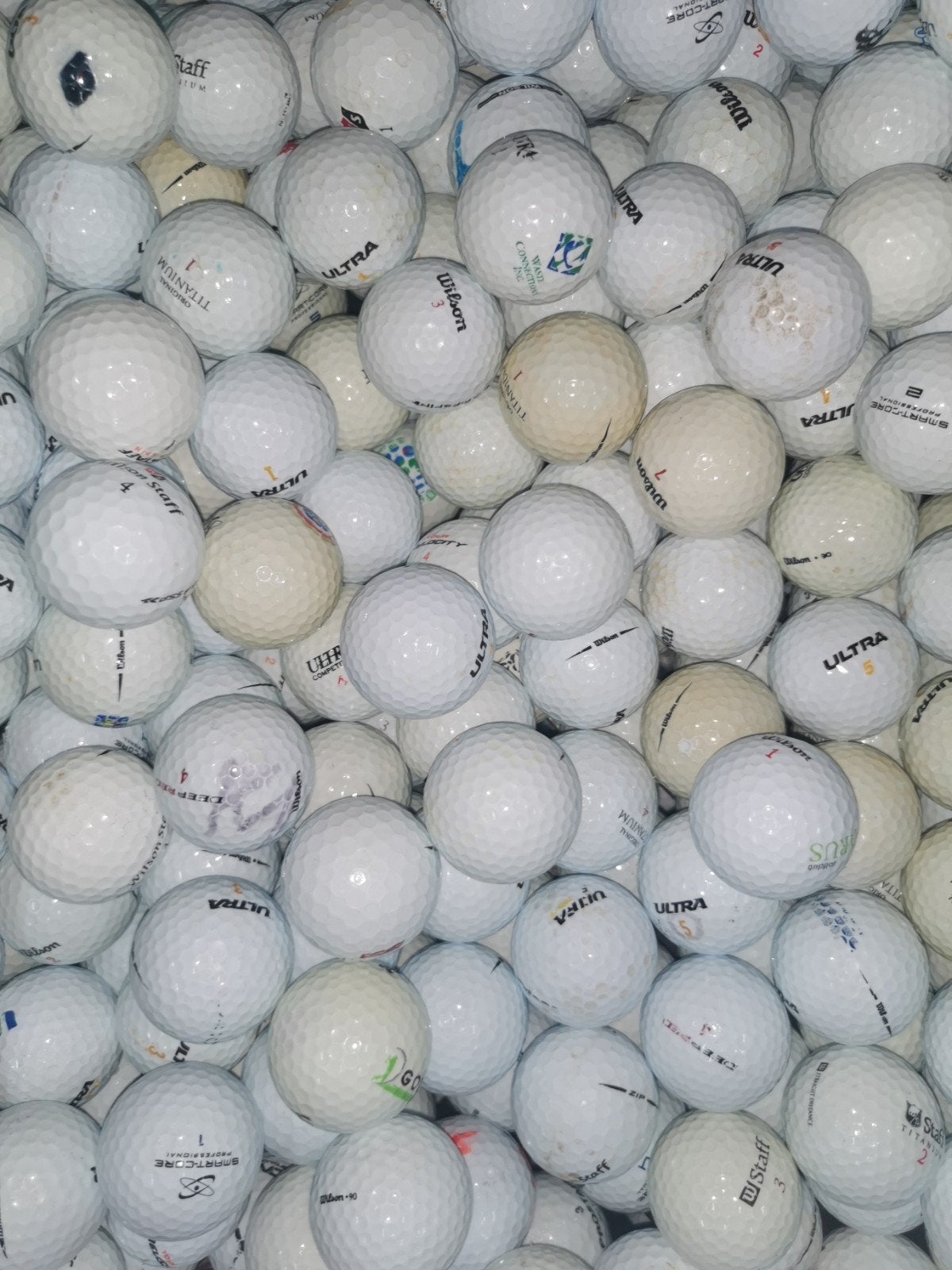 Wilson golfballen 100 stuks, Sport en Fitness, Golf, Ophalen of Verzenden, Bal(len)