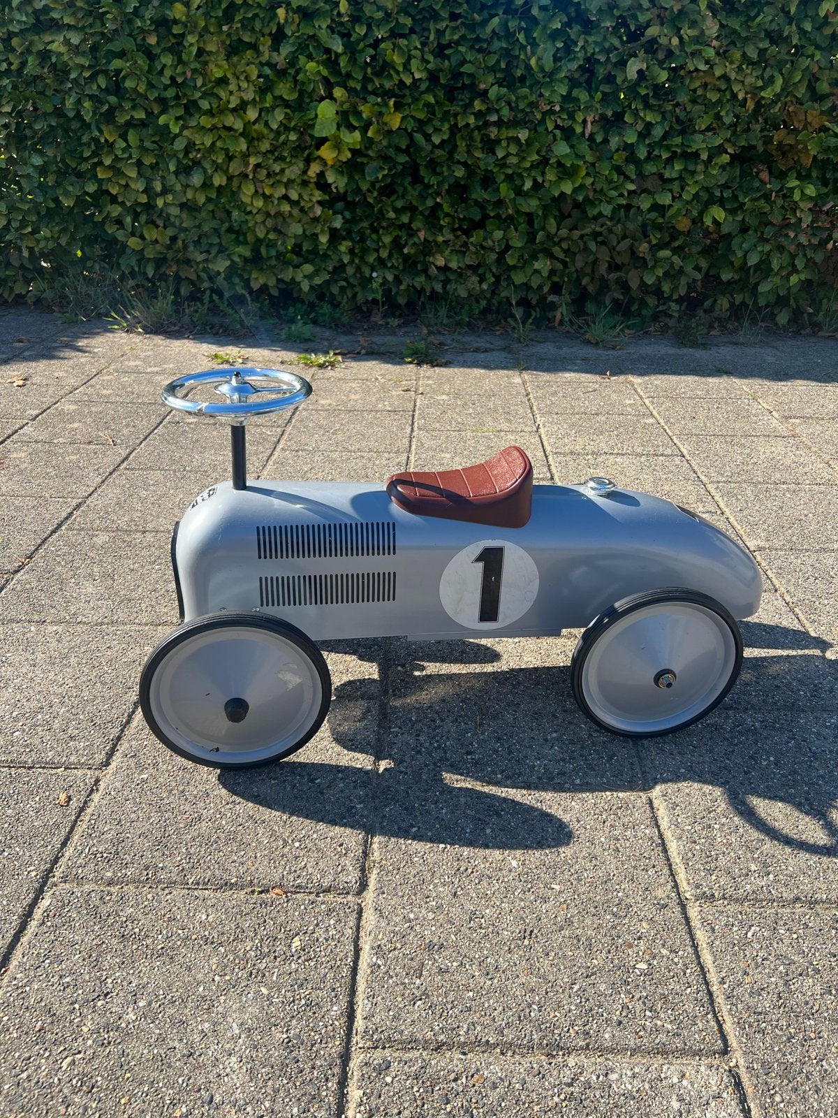 Retro loopauto met nummer 1 - Zo goed als nieuw, Ophalen, Zo goed als nieuw, Loopvoertuig