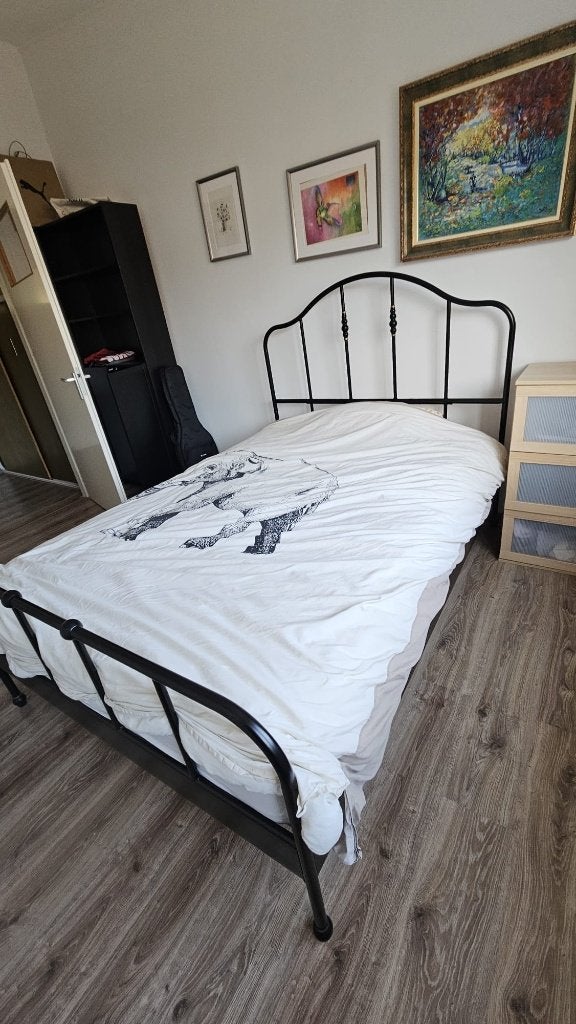 IKEA SAGSTUA bedframe + matras + dekbed (ZGAN), Ophalen, Zwart, Tweepersoons, 140 cm
