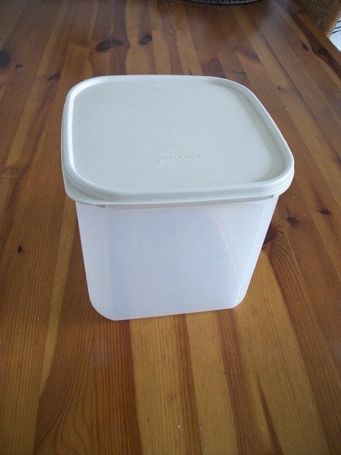Tupperware Voorraadbak ( 4 liter, H/B/L 18 cm ), Ophalen of Verzenden, Gebruikt, Overige typen