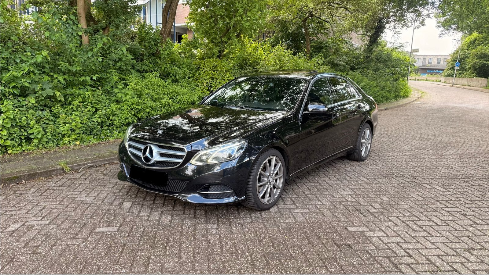 Mercedes-Benz E-Klasse 2.2 CDI E220 Sedan AUT 2015, Auto's, Achterwielaandrijving, 4 cilinders, 2000 kg, Zwart