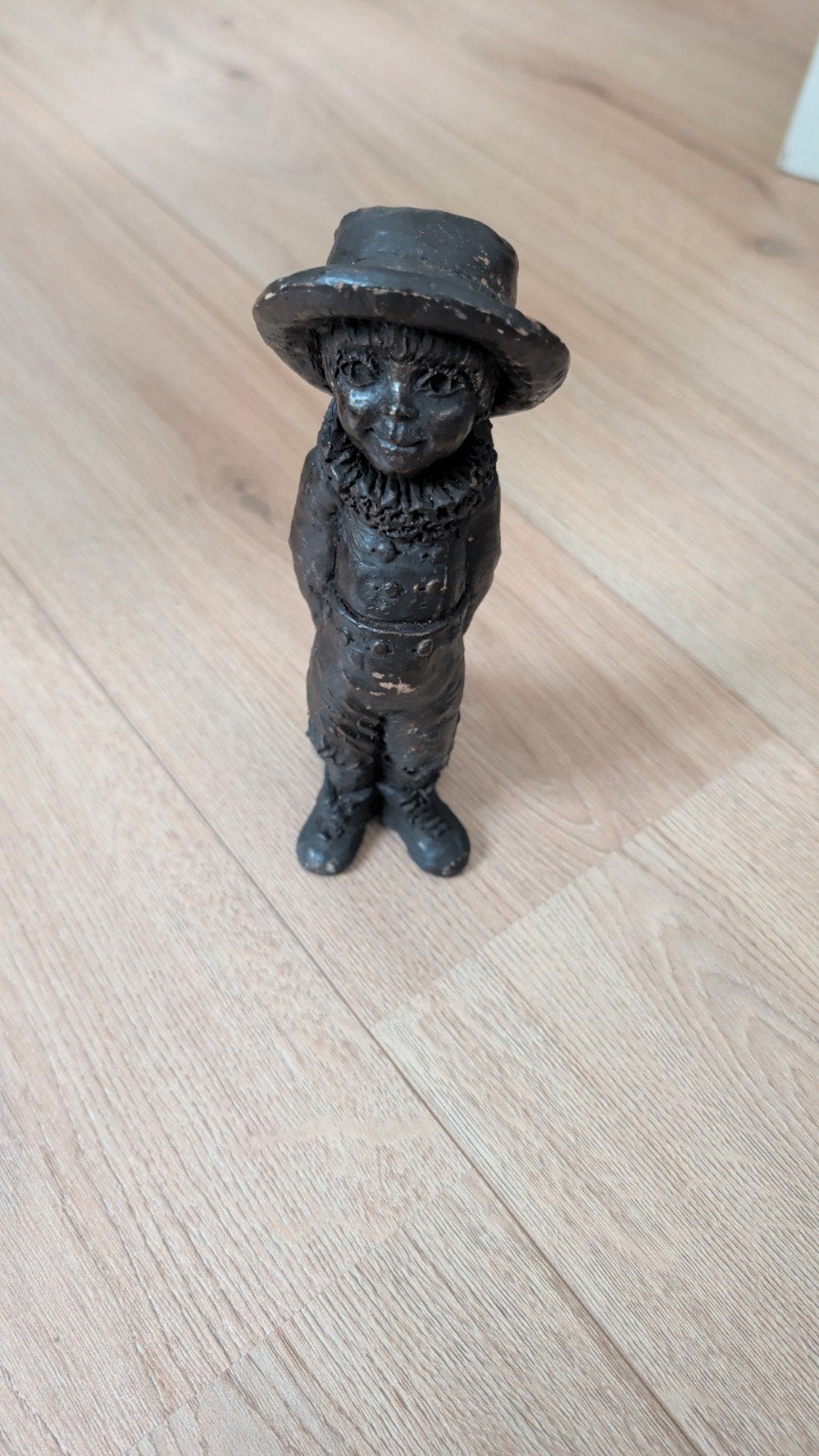 Vintage beeldje jongen met hoed - Decoratie, Ophalen of Verzenden
