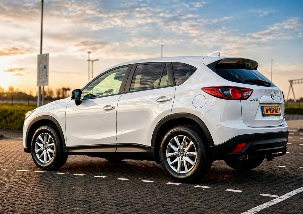 Mazda CX-5 2.0 121KW 2WD 2014 Wit, Voorwielaandrijving, 1998 cc, Zwart, 4 cilinders