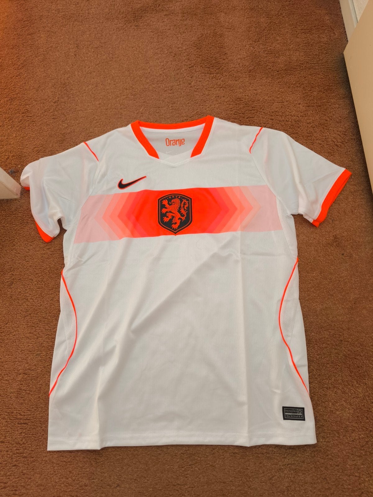 Nederlands elftal uit shirt, Maat M, Verzenden, Zo goed als nieuw, Shirt
