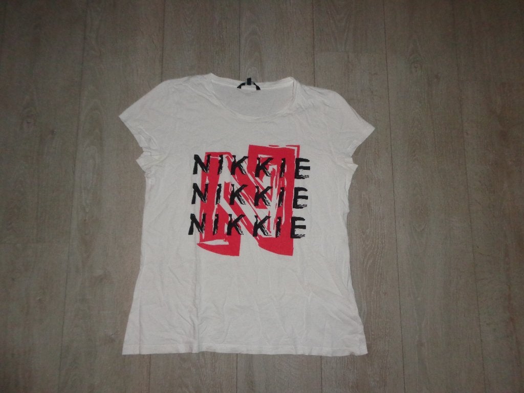 witte damest-shirt van Nikkie, maat 42, Kleding | Dames, Wit, Maat 42/44 (L), Ophalen of Verzenden, Korte mouw