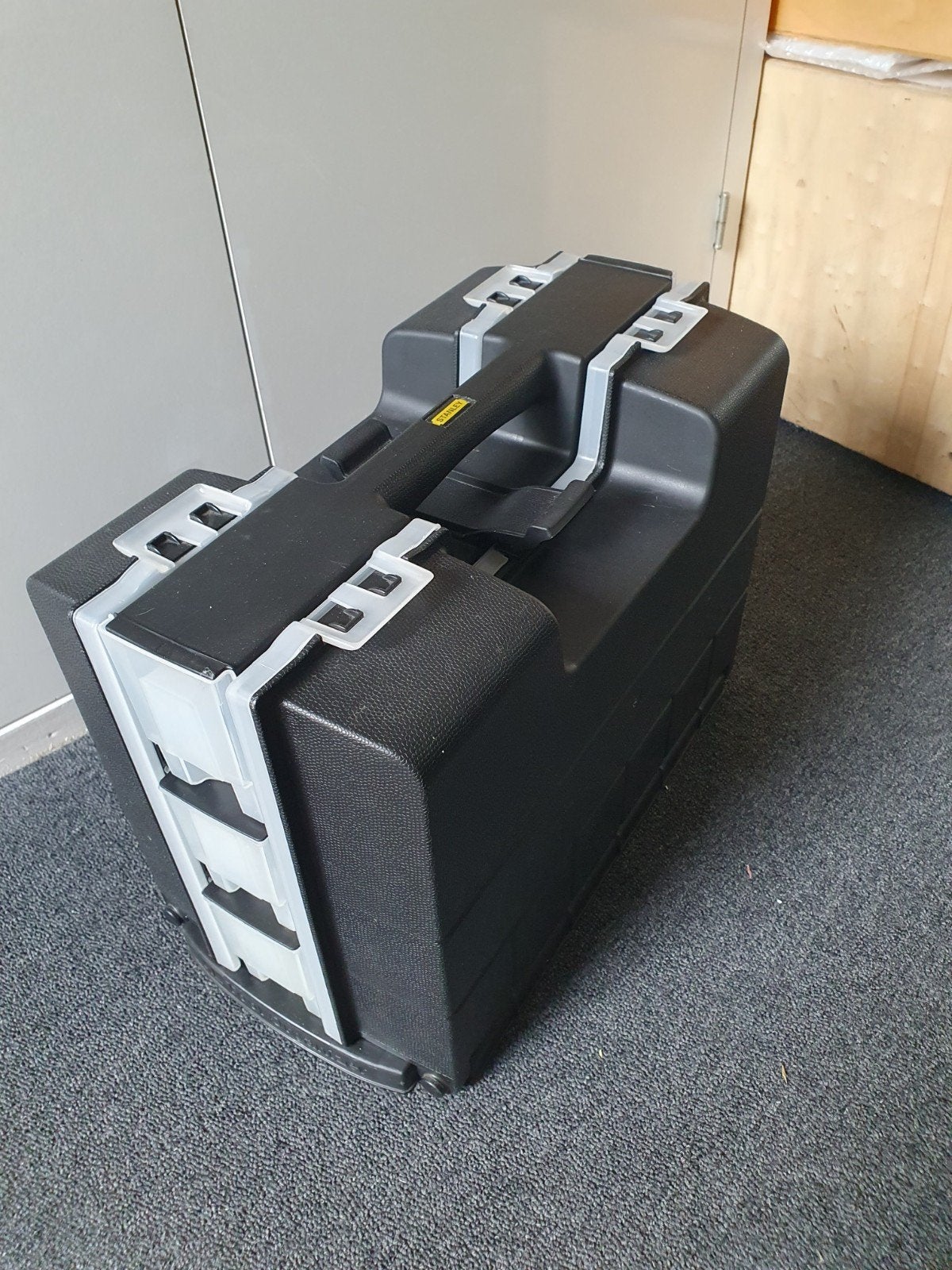 Stanley Opbergbox / Gereedschapskoffer met vele vakken, Ophalen of Verzenden, Gebruikt