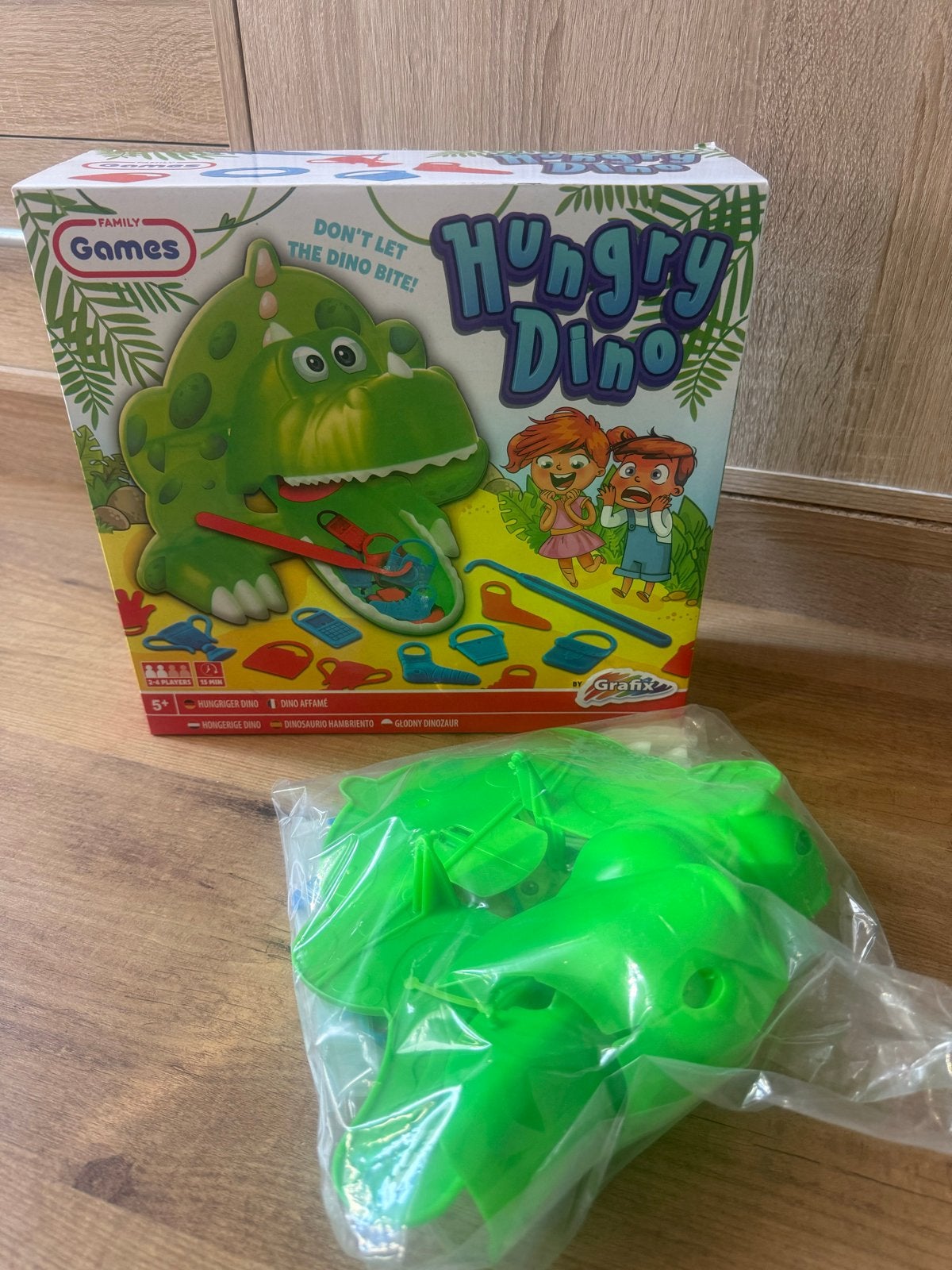 Hungry Dino Gezelschapsspel - Pas op voor de bijtende dino!, Drie of vier spelers, Ophalen, Zo goed als nieuw