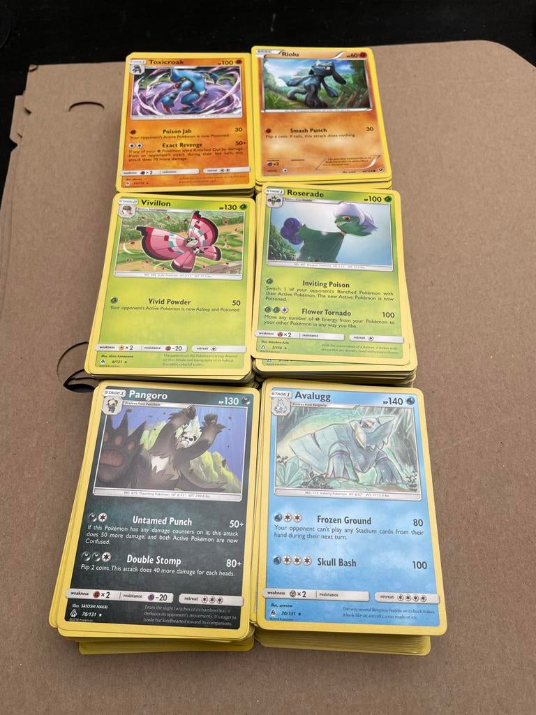 Pokémon kaarten collectie 2015-2019 - Nieuwstaat (550+), Ophalen of Verzenden, Nieuw, Meerdere kaarten