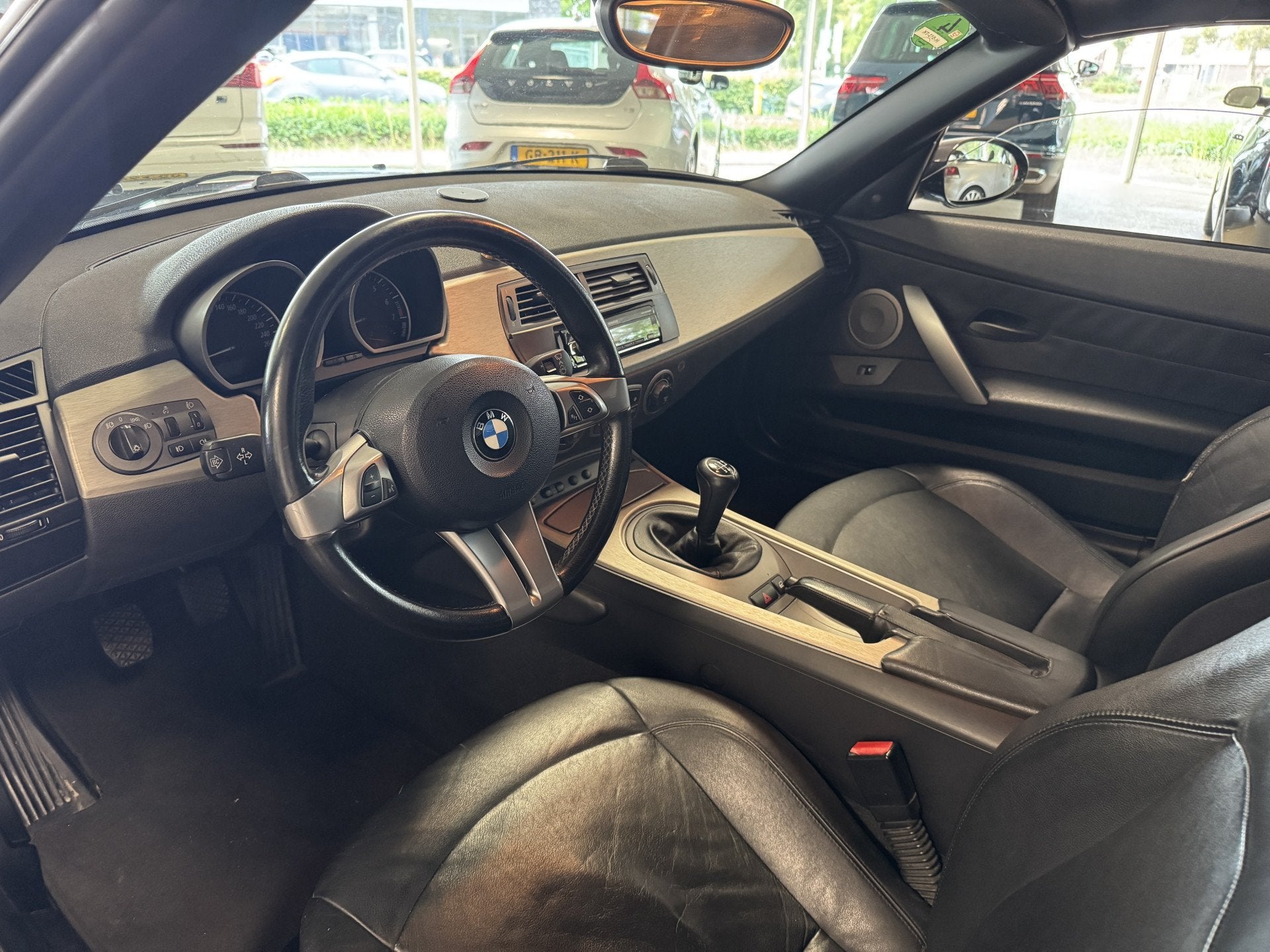 Foto 9 van BMW Z4 Roadster 2.2i heerlijke zes cilinder voor nog jaren r