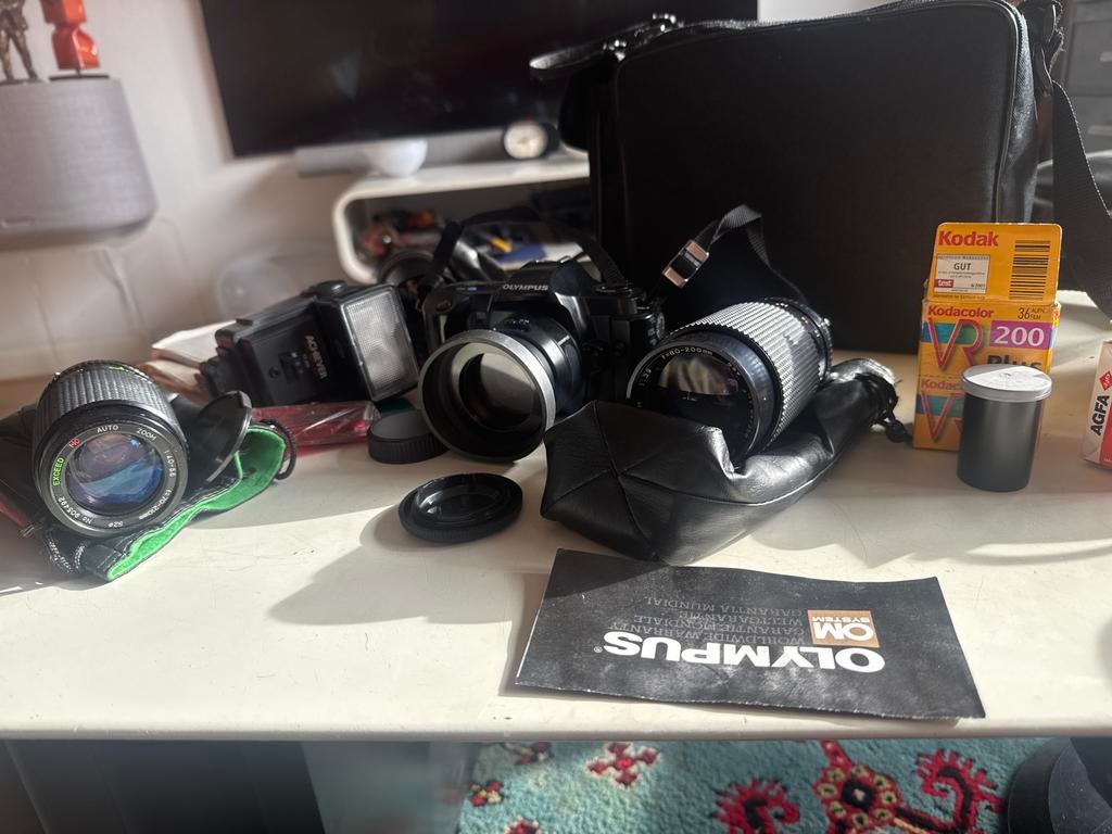 Olympus OM101 met lenzen, flitser en accessoires, Ophalen, Gebruikt, Spiegelreflex, Olympus