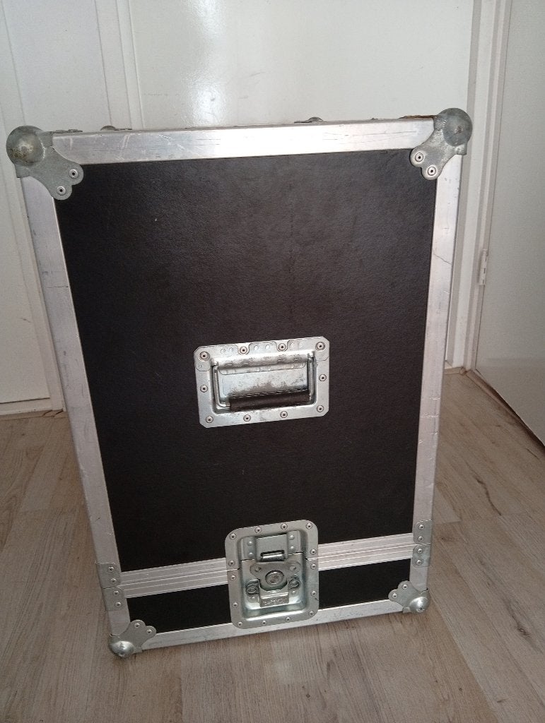 Te Koop: Universele Flightcase, Muziek en Instrumenten, Ophalen, Gebruikt, Overige instrumenten, Flightcase
