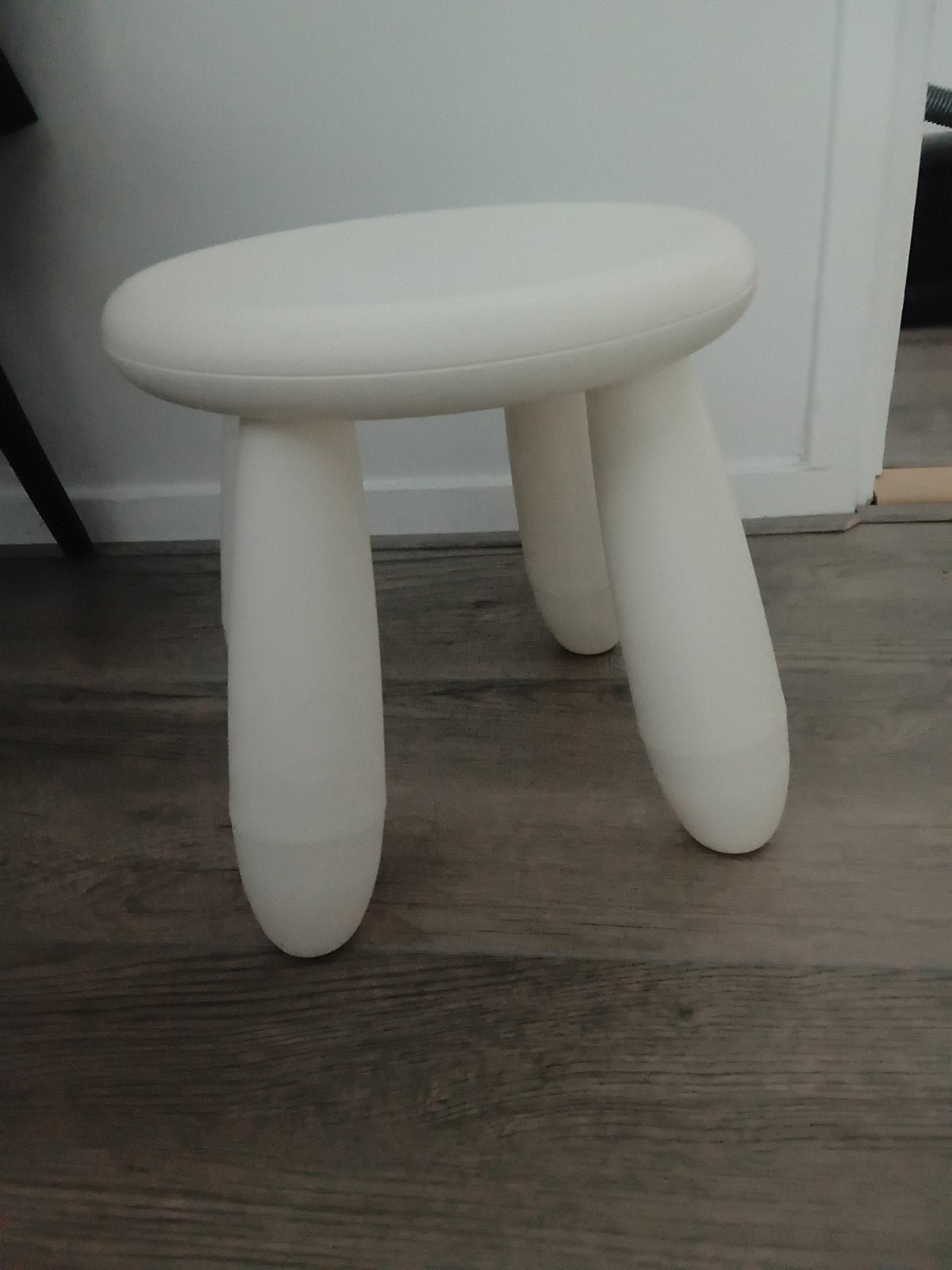 IKEA Kinderkrukje - Wit, Huis en Inrichting, Krukjes, Ophalen, Gebruikt, Kunststof