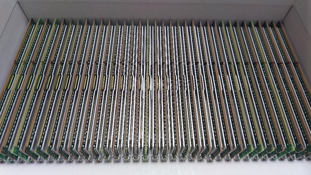32GB RAM SAMSUNG   M386B4G70DM0-CMA4  SERVER, Verzenden, Gebruikt, DDR3, 32 GB