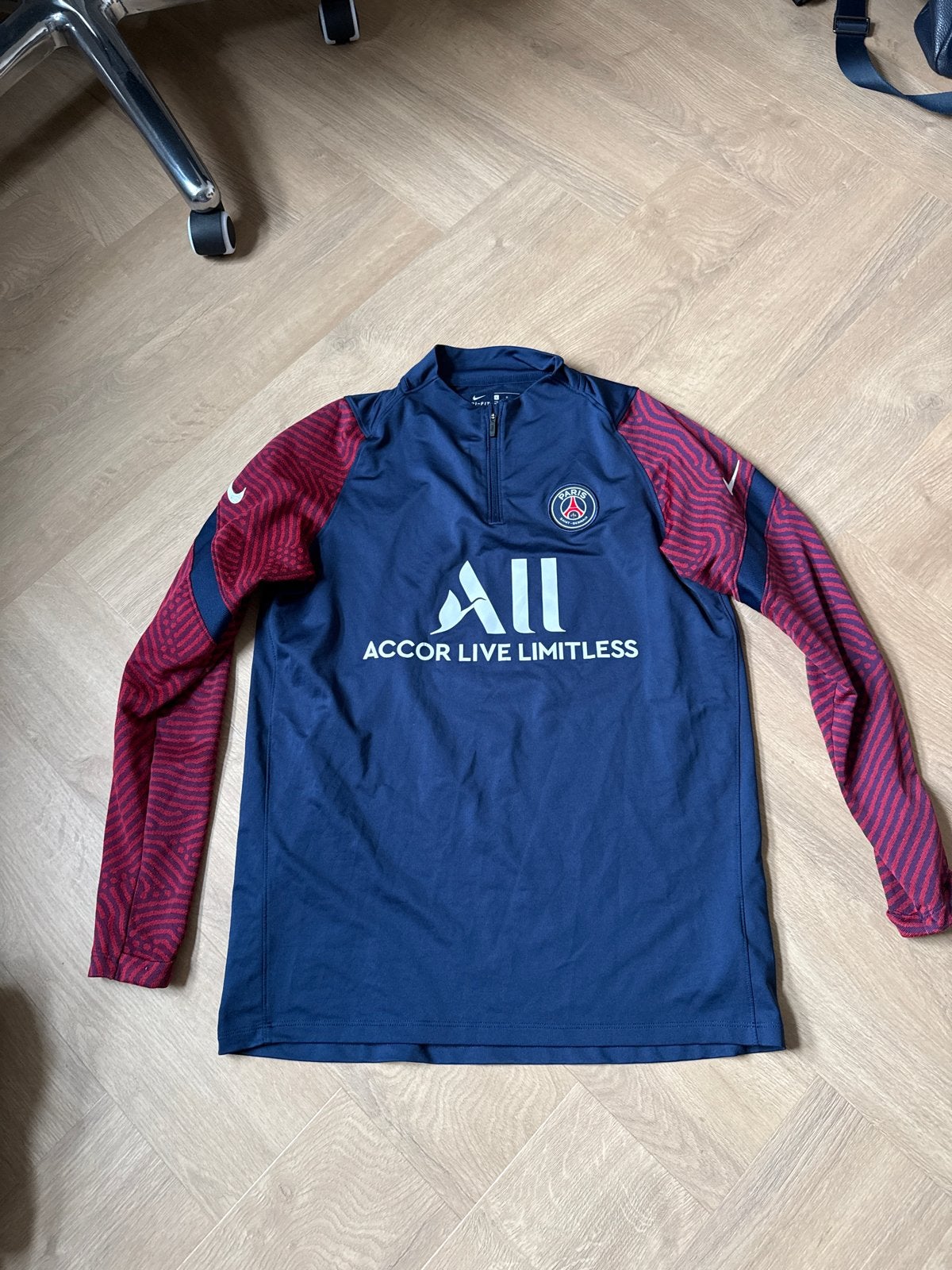 Origineel PSG Nike Drill Top - Nieuwstaat Maat L, Maat L, Ophalen of Verzenden, Zo goed als nieuw, Trainingspak