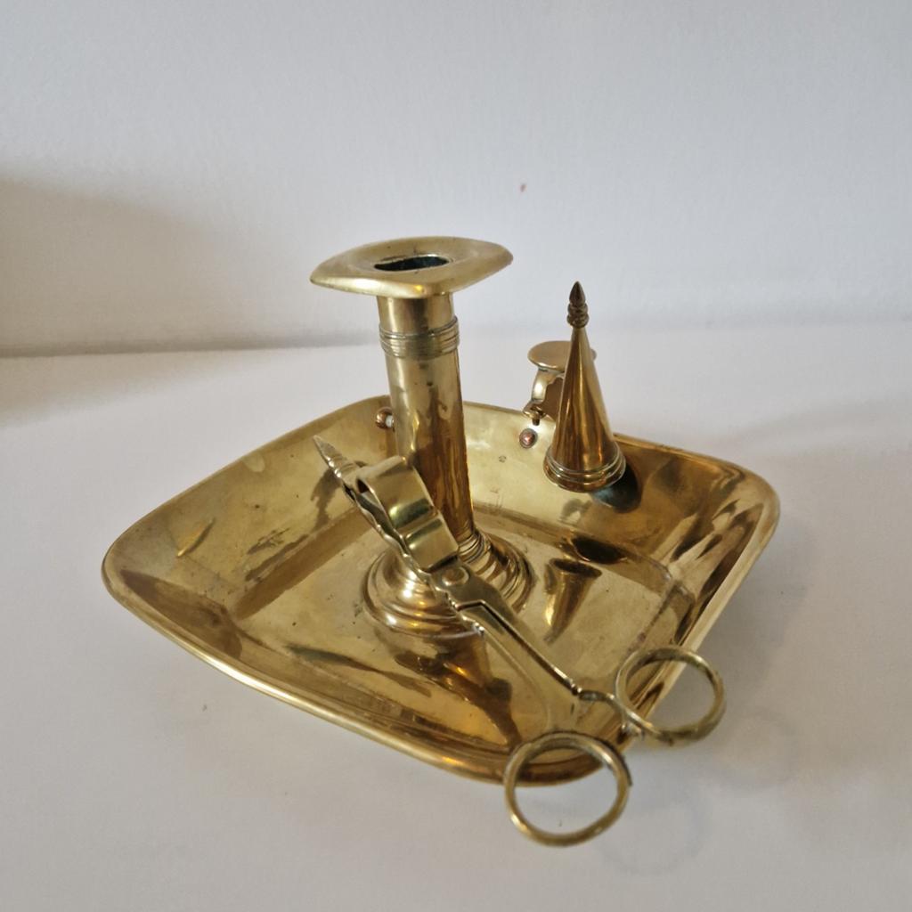 Antieke koperen blaker kandelaar met schaar en doofkap, Antiek en Kunst, Ophalen of Verzenden, Koper of Brons