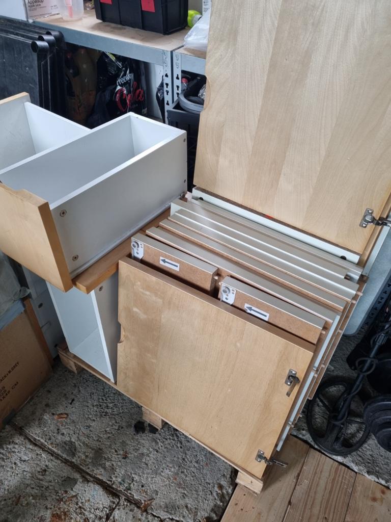 Ikea RAKKE kast, Gebruikt, 100 tot 150 cm, Functioneel, Neutraal, 25 tot 50 cm