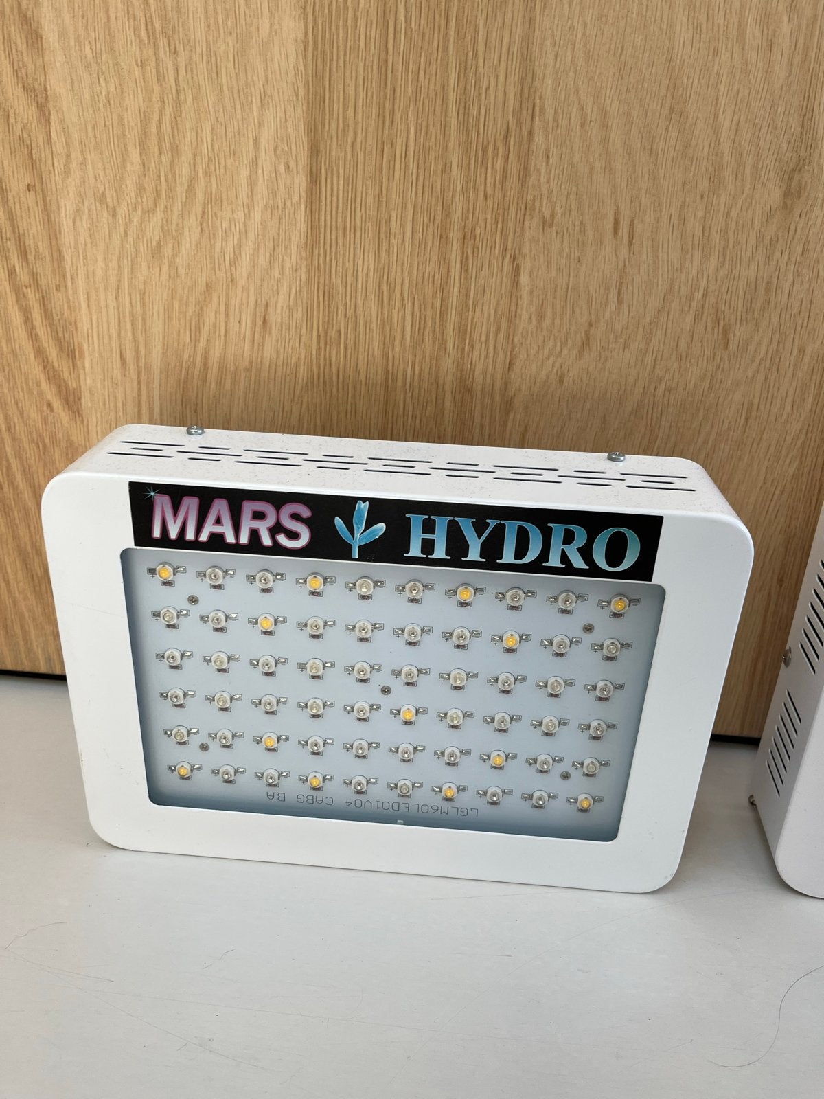 Mars Hydro LED Kweeklamp 124W en 1000W kweeklamp, Tuin en Terras, Ophalen of Verzenden, Gebruikt, Kweeklamp