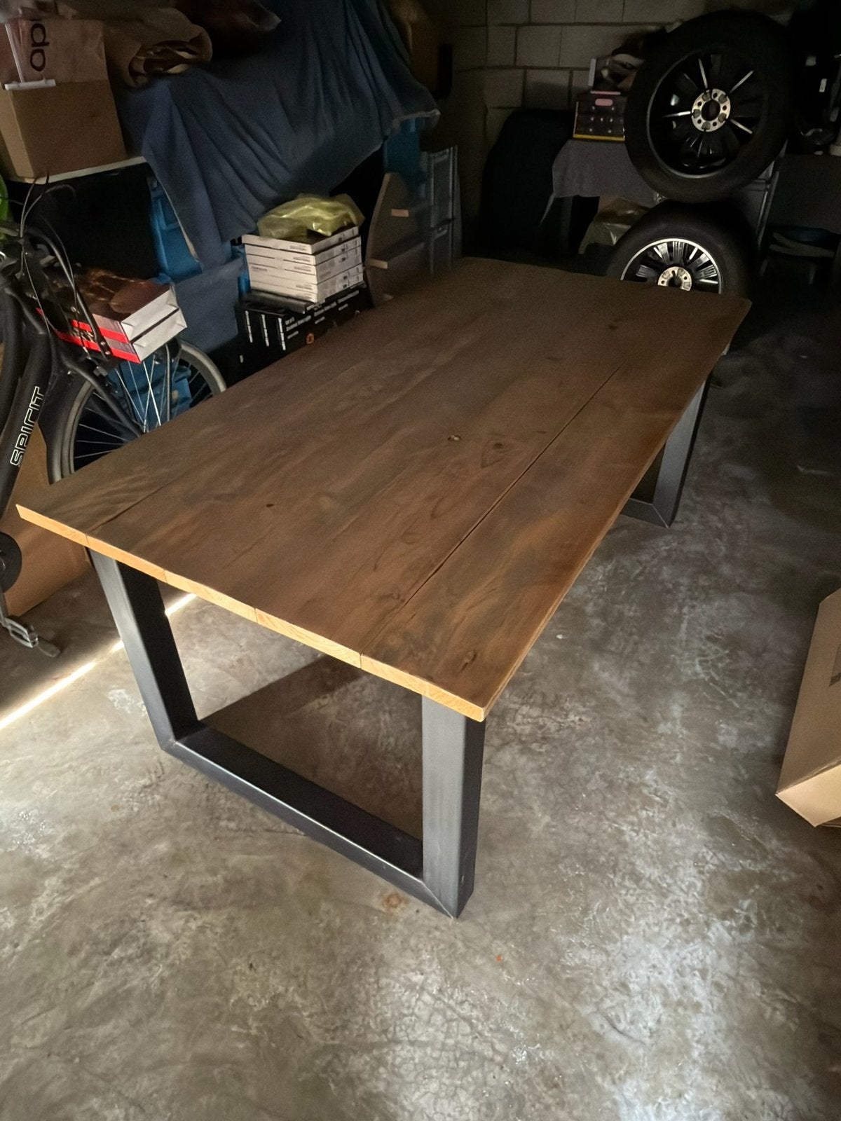Industrieel eettafel 180x96 cm Steigerhout dik stalen frame, 50 tot 100 cm, Zo goed als nieuw, 150 tot 200 cm, Vier personen