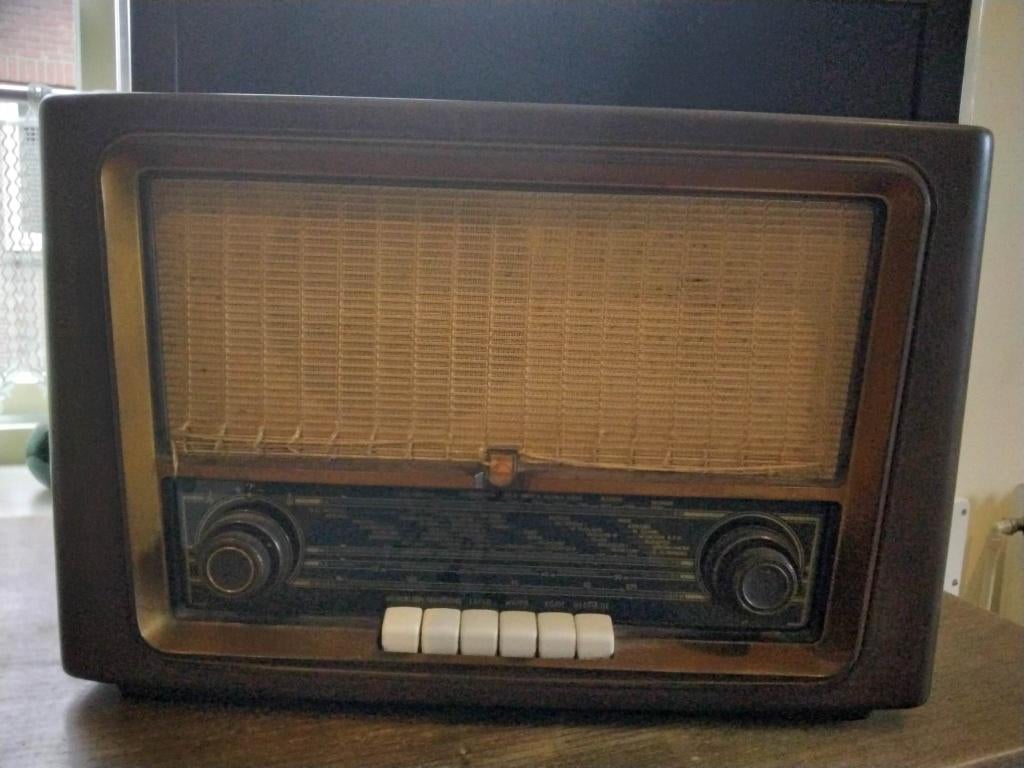 Oude Philips radio., Antiek en Kunst, Antiek | Tv's en Audio, Ophalen of Verzenden