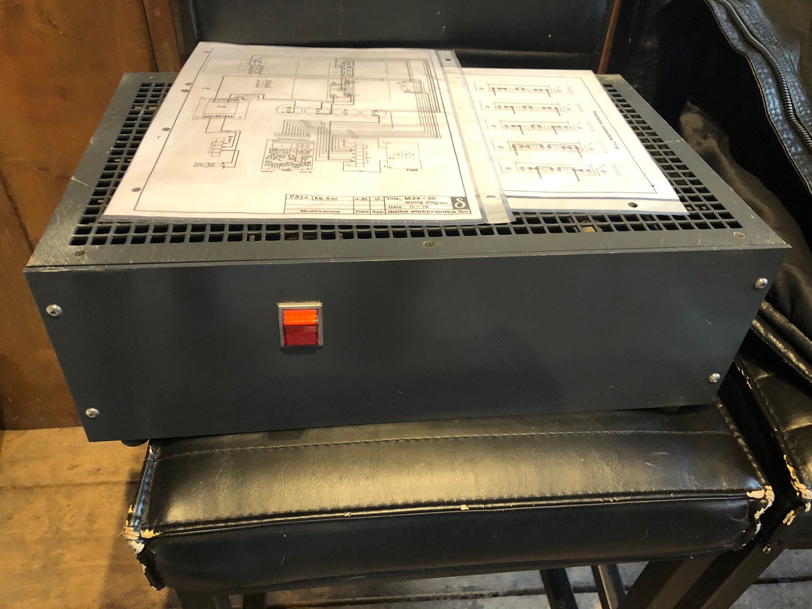 Delta M24-20HE Elektronika Power, Ophalen of Verzenden, Zo goed als nieuw, Zender en Ontvanger