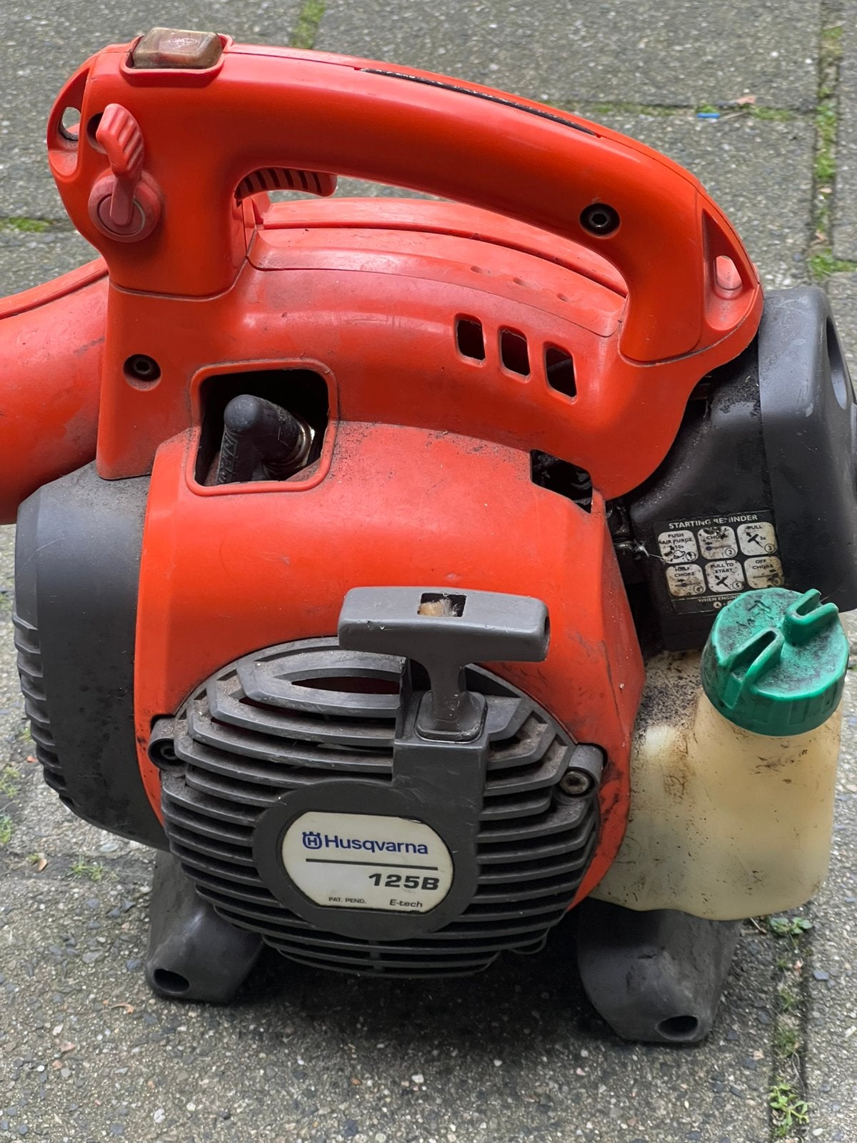 Husqvarna 125B Bladblazer - Benzine - Krachtig Lichtgewicht, Tuin en Terras, Ophalen, Zo goed als nieuw, Benzine