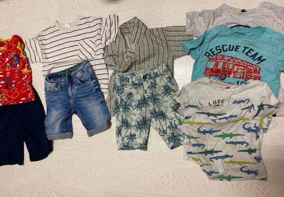 Kledingpakket jongens shirts + shorts 104, Ophalen of Verzenden, Zo goed als nieuw