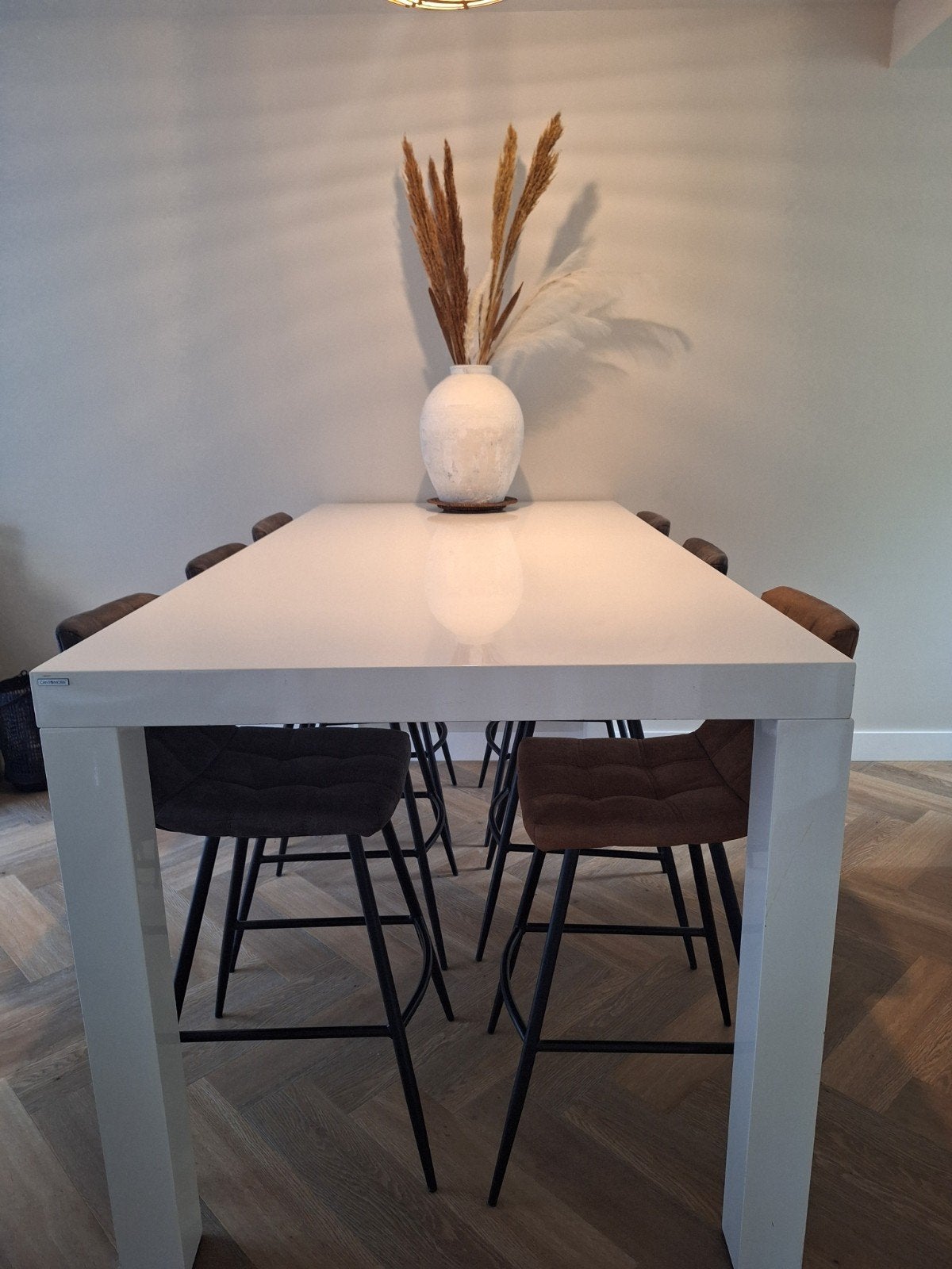 Bartafel wit 220 lang & 6 barstoelen leer., Huis en Inrichting, Ophalen, 100 tot 150 cm, 200 cm of meer, Zo goed als nieuw