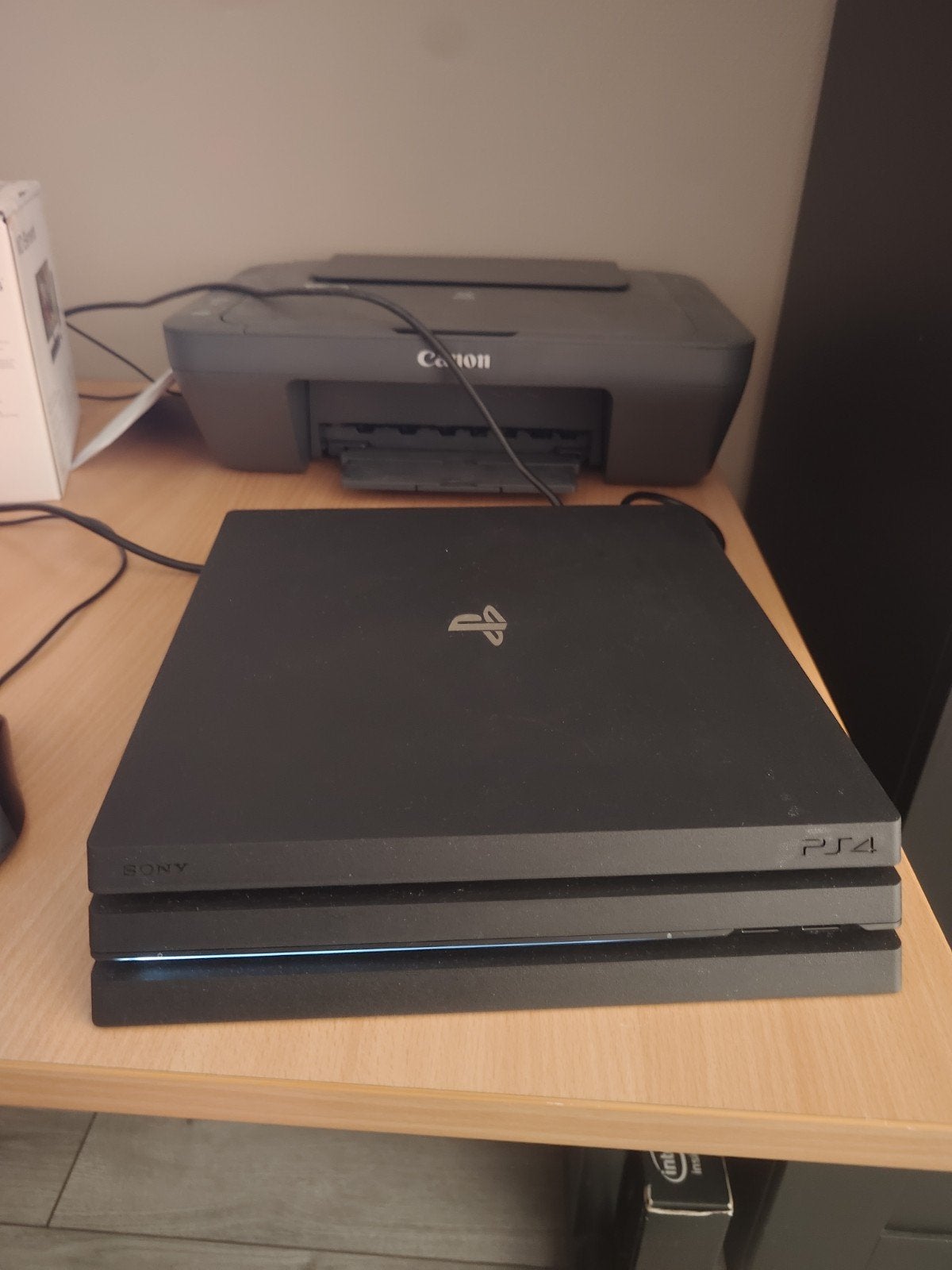 PS4 Pro 2TB SSD met FW 9.0.0 + 44 games, Met 2 controllers, Spelcomputers en Games, Spelcomputers | Sony PlayStation 4, Ophalen