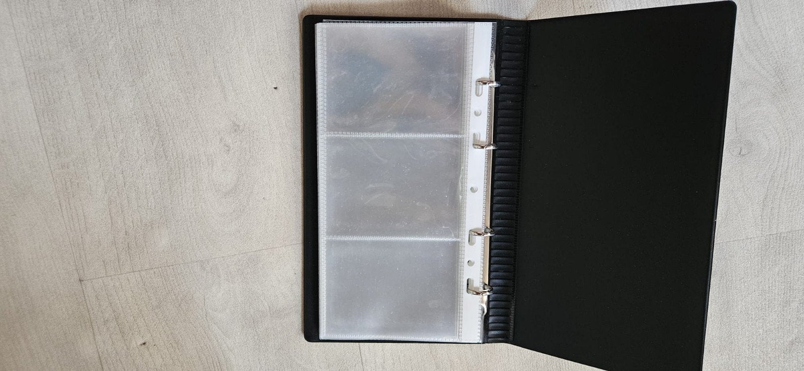 Zwart fotoalbum/verzamelmap met insteekhoezen, Ophalen of Verzenden, Nieuw