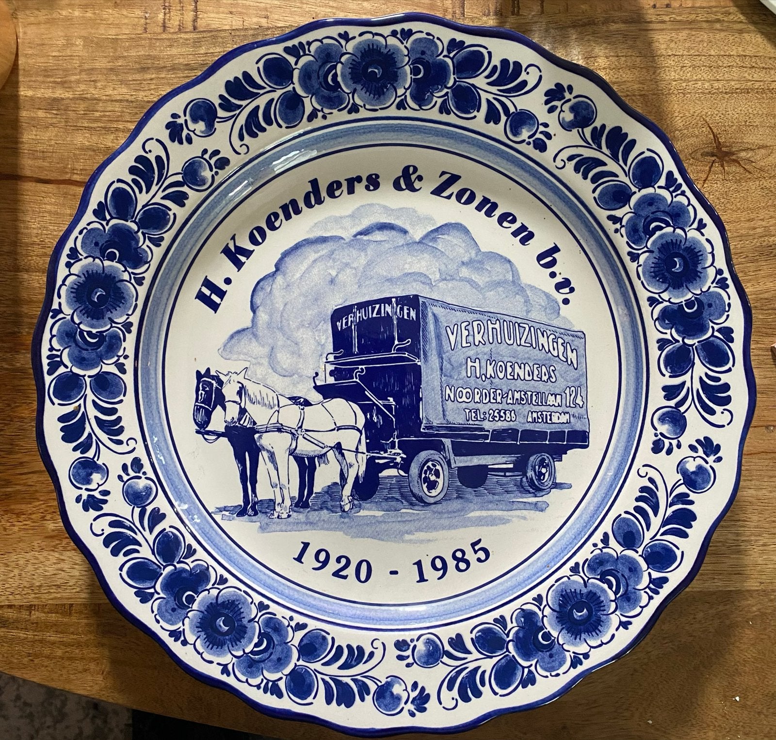 Delfts Blauw Gedenkbord H. Koenders & Zonen b.v. 1920-1985, Ophalen of Verzenden