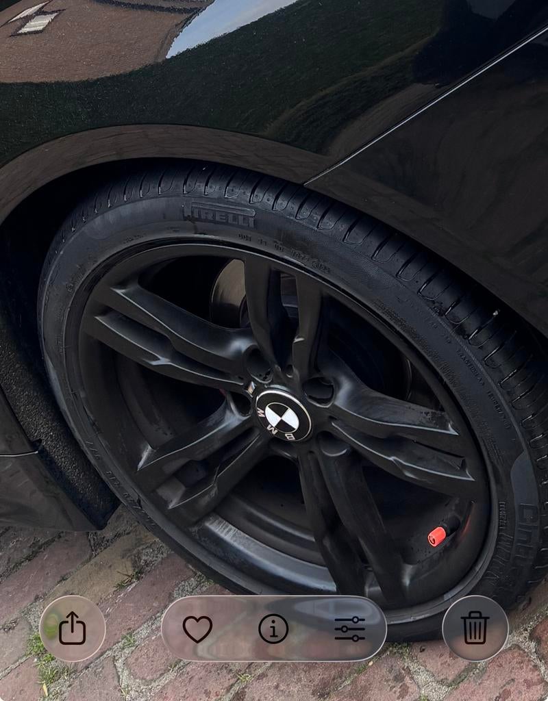 18inch velgen inc banden BMW 4 Serie - Zwarte logo's, Auto-onderdelen, Banden en Velgen, Ophalen, 18 inch, Gebruikt, Velg(en)