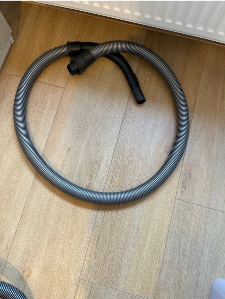 Miele C3 stofzuiger slang - Origineel en in goede staat, Ophalen of Verzenden, Gebruikt, Sledestofzuiger, Miele