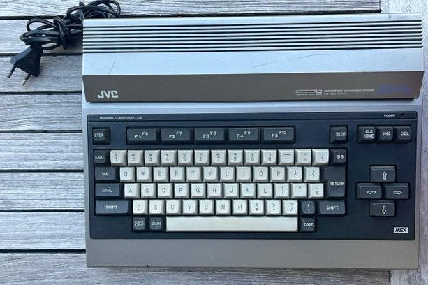 Te koop; JVC HC 7 gb MSX computer met printer en beeldscherm, Computers en Software, Ophalen