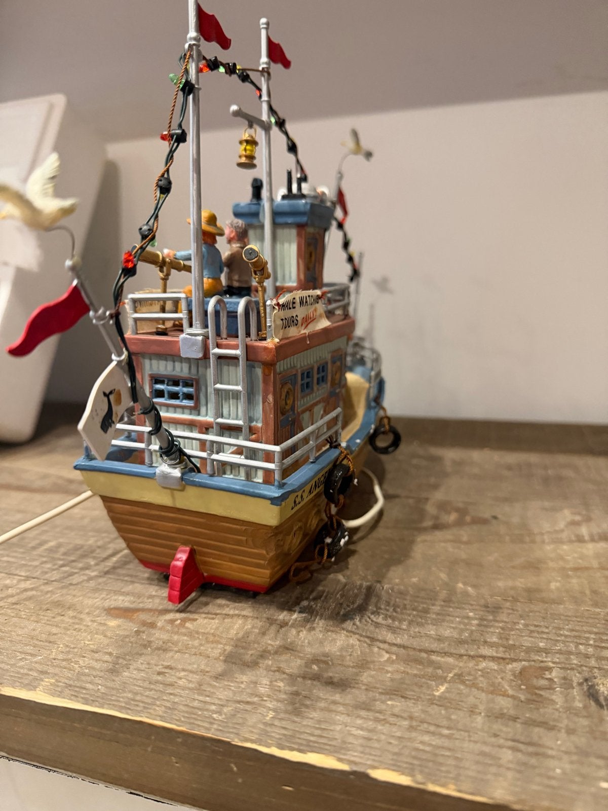 Lemax Whale Watching boot - S.S. Angelica, Ophalen, Zo goed als nieuw