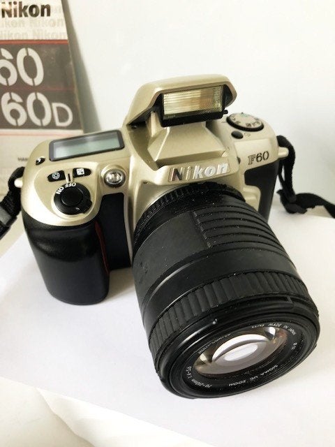 Nikon F60 camera Spiegelreflex body😎😍💎⚡💑🎁👌, Ophalen of Verzenden, Zo goed als nieuw, Spiegelreflex, Nikon