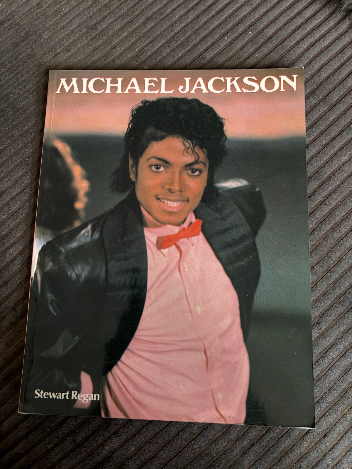 Biografie Michael Jackson 1984 - Stewart Regan, Boeken, Muziek, Gelezen, Artiest, Ophalen of Verzenden