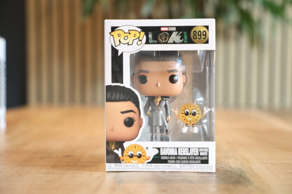Funko Pop! Marvel: Loki - Ravonna Renslayer With Miss Minute, Verzamelen, Ophalen of Verzenden, Nieuw