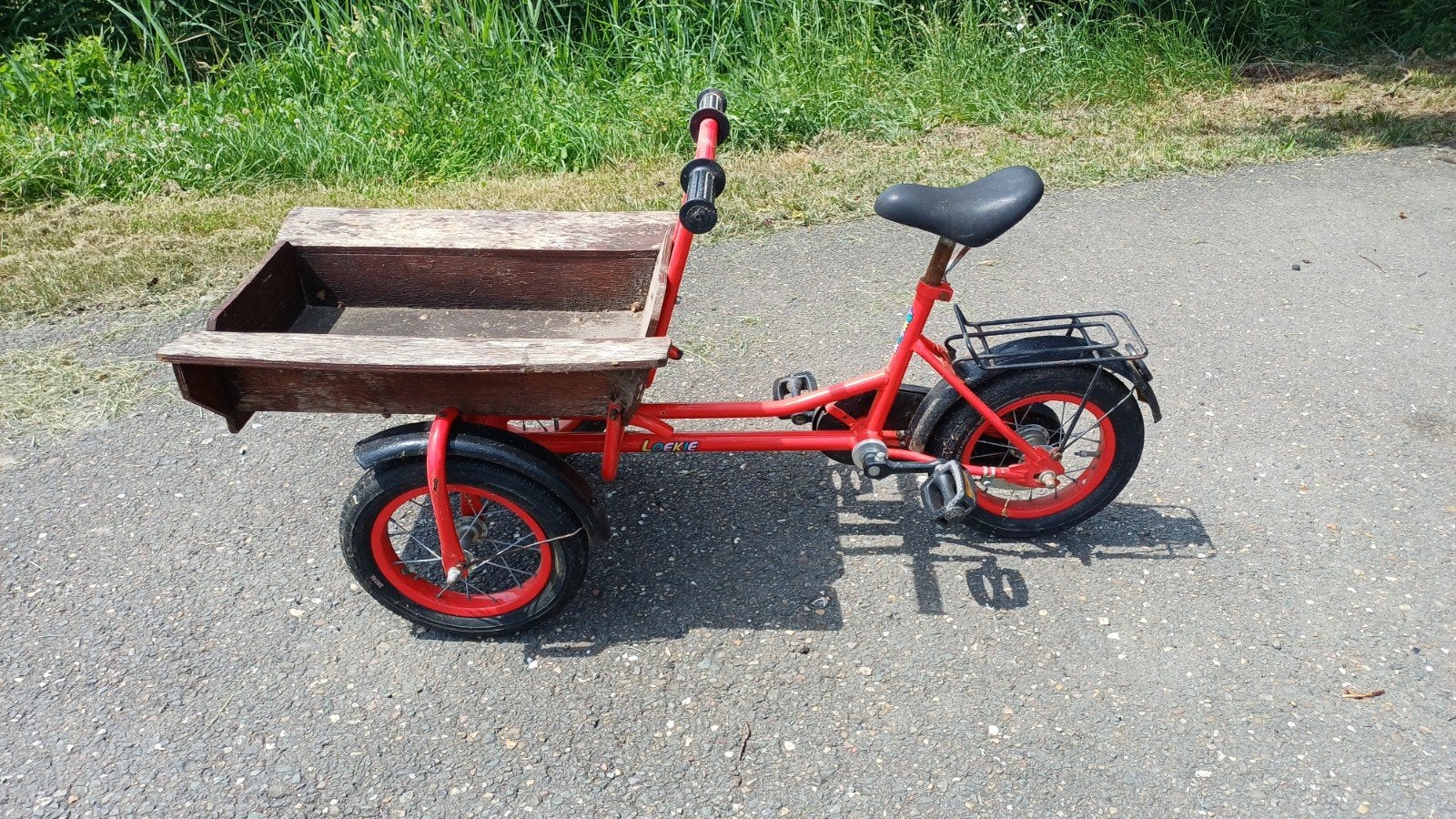 Loekie Kinderbakfietsje - Rood, Fietsen en Brommers, Fietsen | Bakfietsen, Ophalen of Verzenden