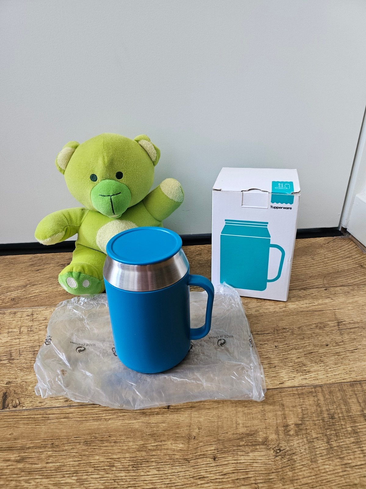 Tupperware nieuwe coffeemug/ beker to go, Beker of Kan, Nieuw, Ophalen of Verzenden, Met deksel