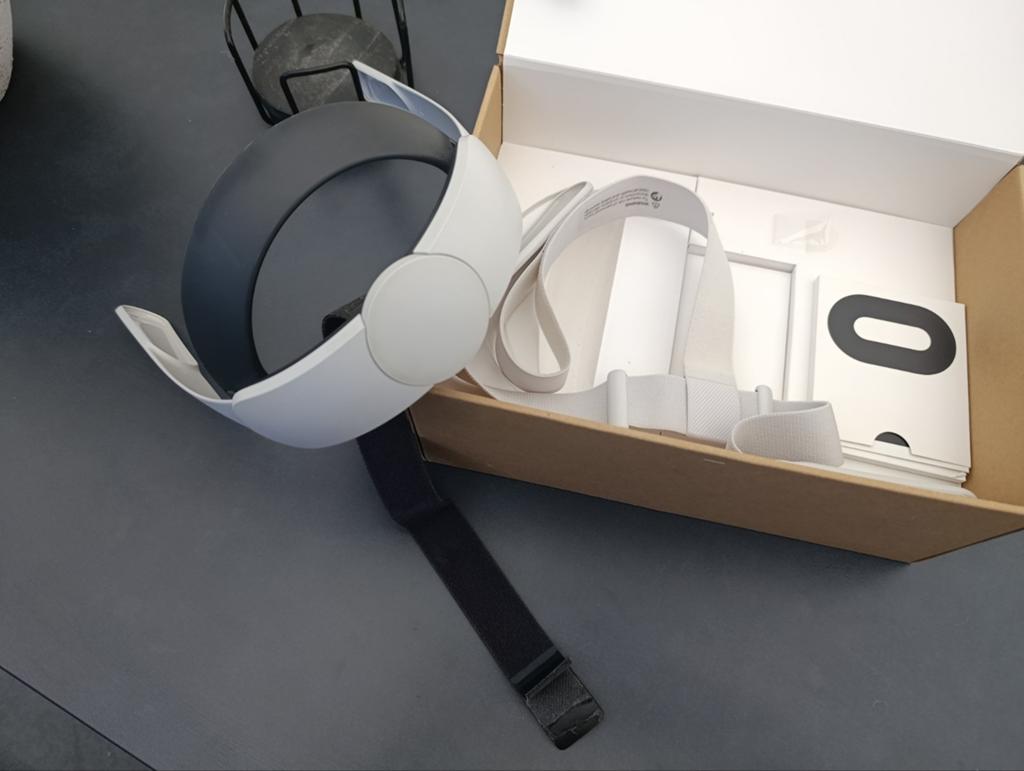 Meta quest 2  256 GB, Spelcomputers en Games, Virtual Reality, Ophalen of Verzenden, Zo goed als nieuw, Overige platformen