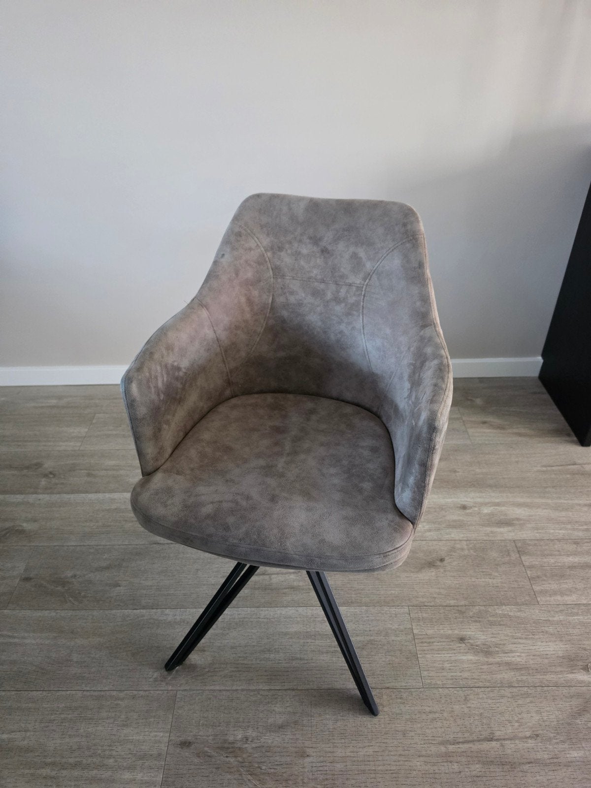 Set van 6 eetkamerstoelen, waarvan 1 met gebruikssporen, Huis en Inrichting, Stoelen, Gebruikt, Overige kleuren, Ophalen of Verzenden