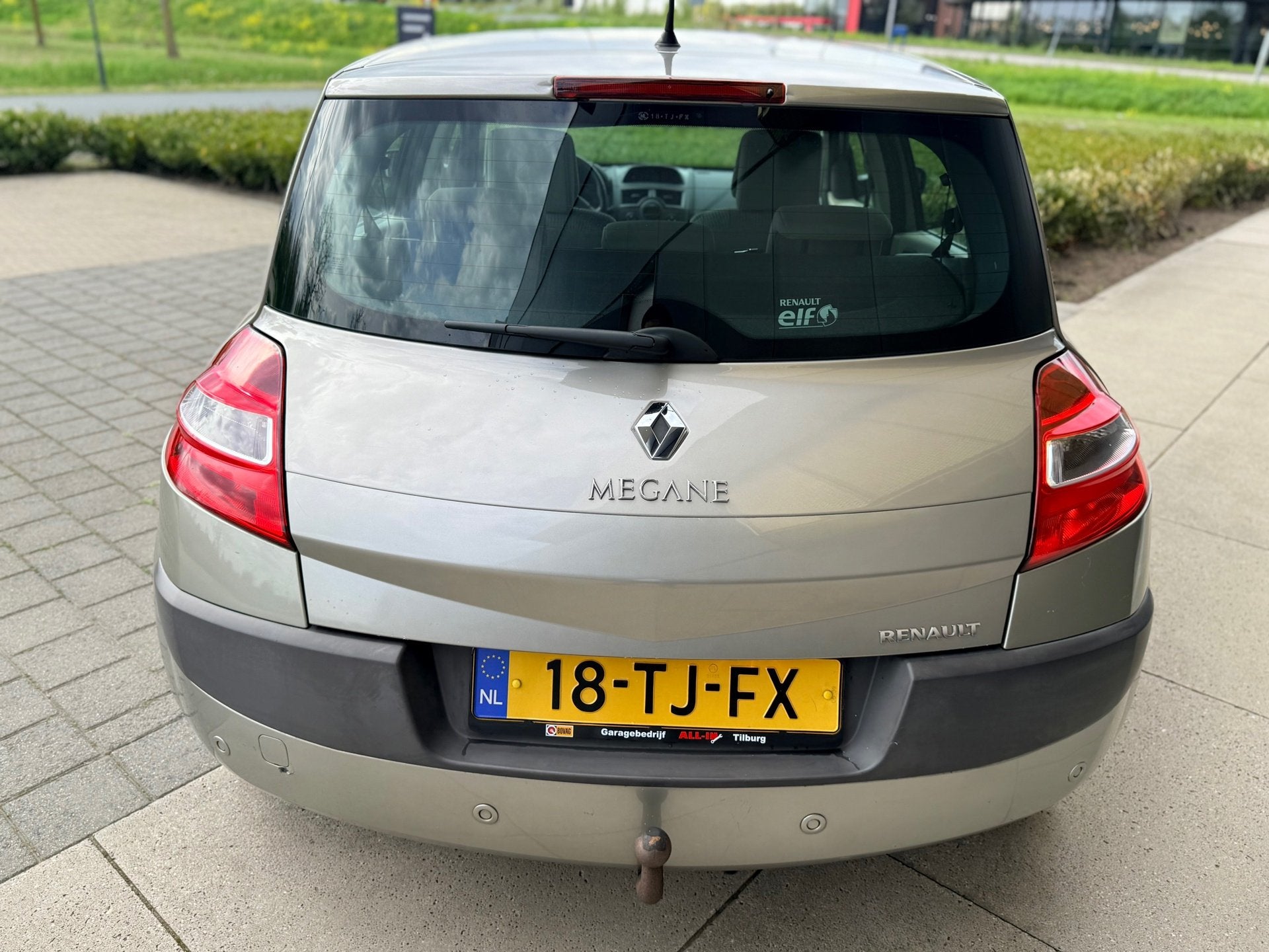 Foto 7 van Renault Mégane 1.6-16V Dynam Comf Automaat|Nwe APK| Carplay