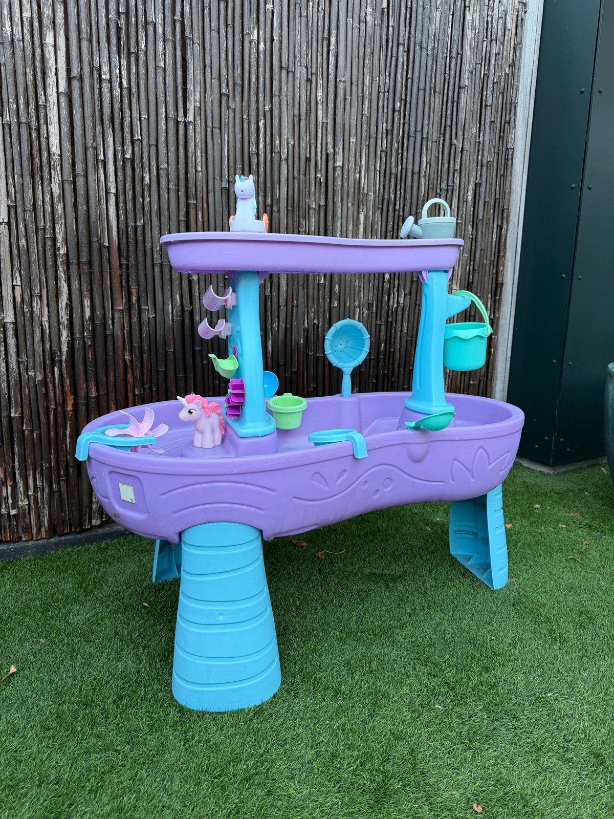 Step2 Rain Showers & Unicorns Watertafel, Ophalen, Zo goed als nieuw