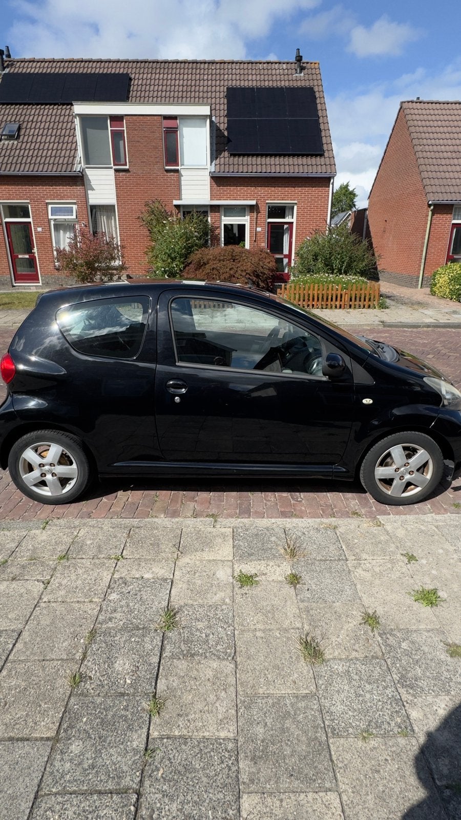 MOET WEG!!! Toyota Aygo 1.0 12V Vvt-i 3DRS MMT 2006 Zwart, Voorwielaandrijving, Zwart, 4 stoelen, Handgeschakeld
