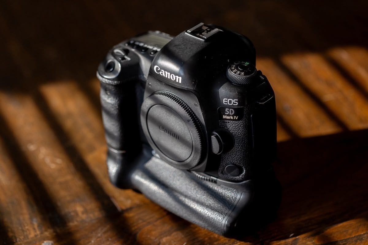 Camera Canon 5D Mark IV, Audio, Tv en Foto, Ophalen, Zo goed als nieuw, Canon