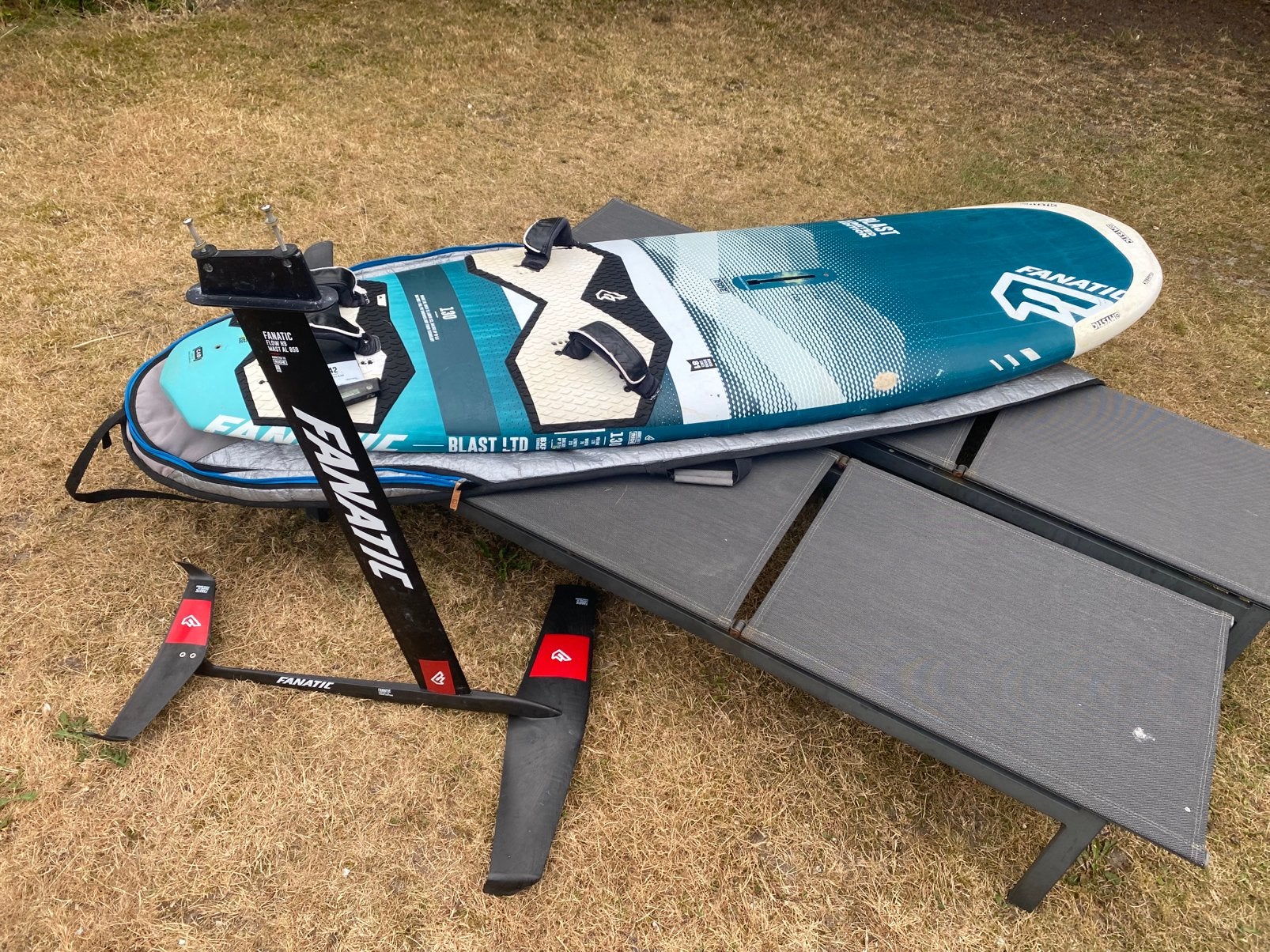 Fanatic Blast LTD Foilboard 130L + Fanatic Carbon Foil, Watersport en Boten, Windsurfen, Overige merken, Gebruikt, Vin, Ophalen of Verzenden
