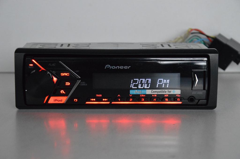 PIONEER  MVH-S100UI   MP3  AUX  USB, Ophalen of Verzenden, Zo goed als nieuw