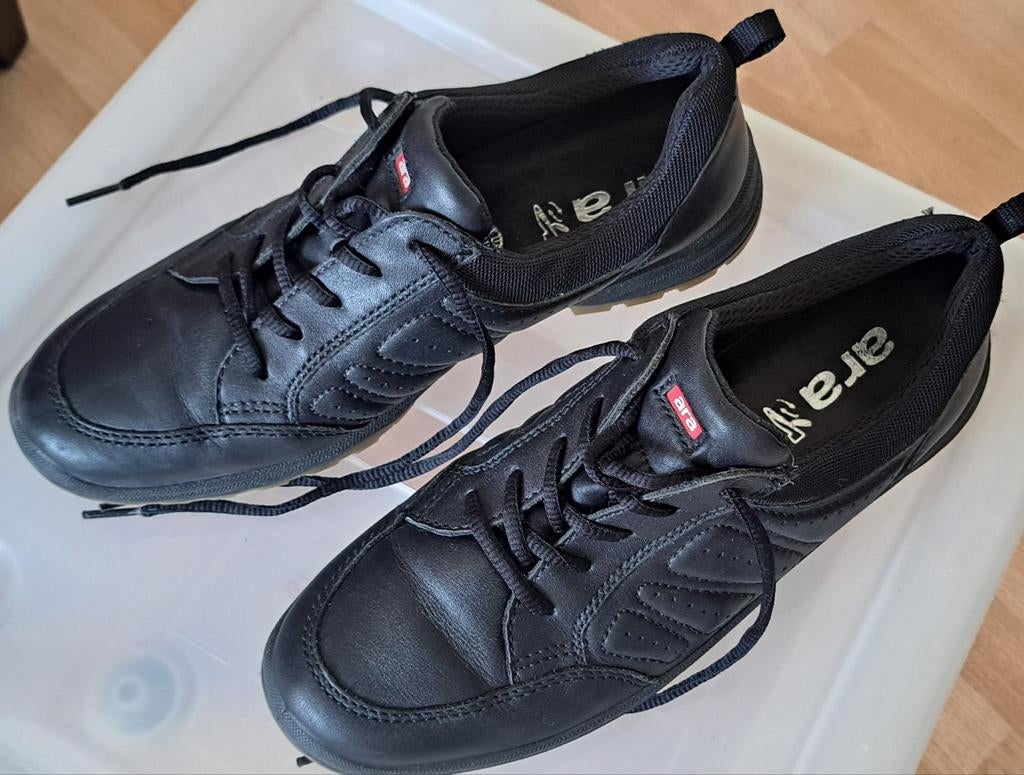 Damesschoenen ARA, Ophalen of Verzenden, Zo goed als nieuw, Zwart